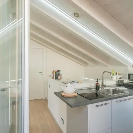 Sky By Rent Apartment Como