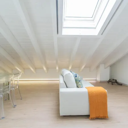 Sky By Rent Apartment Como