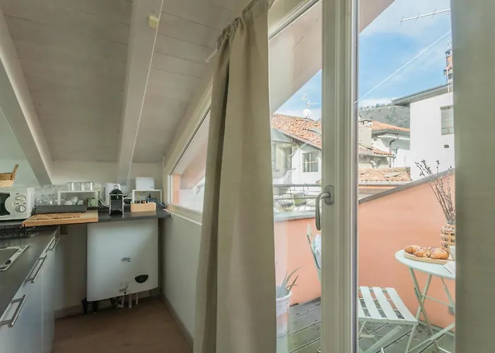 Apartamento Sky By Rent Como